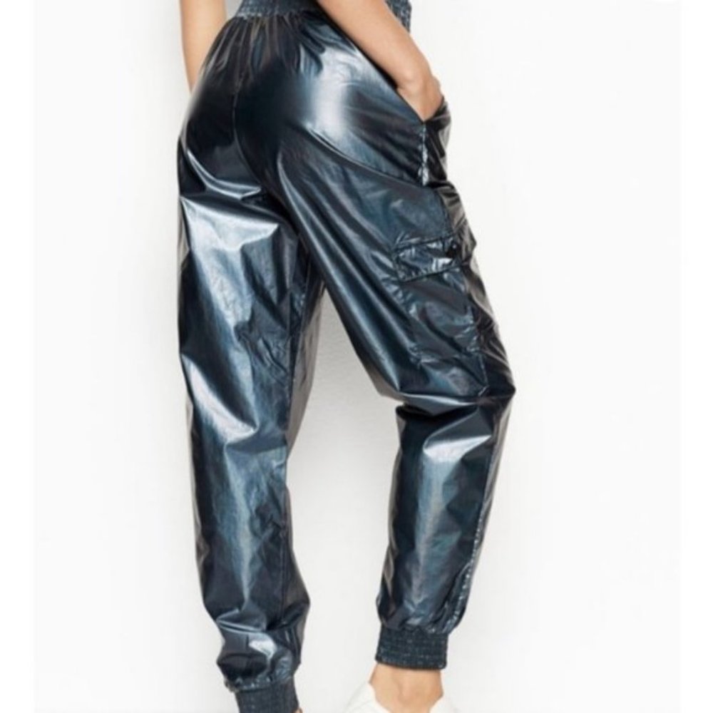 NWT VS Sz L Sports Blue Metallic Joggers Cargo - Picture 2 of 4